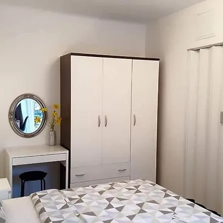 Lemon Apartman